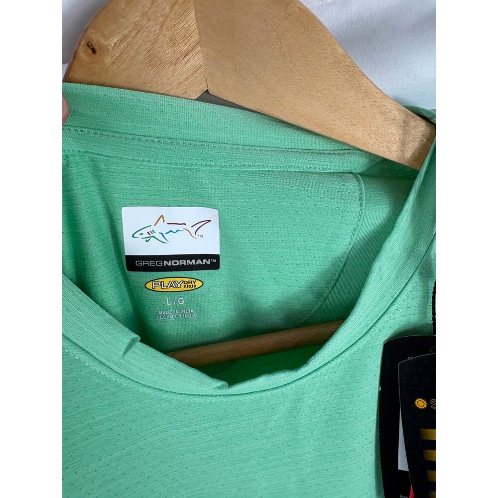 NWT Greg Normans Mens Play Acrivewear Tshirt Size Large - Picture 3 of 4
